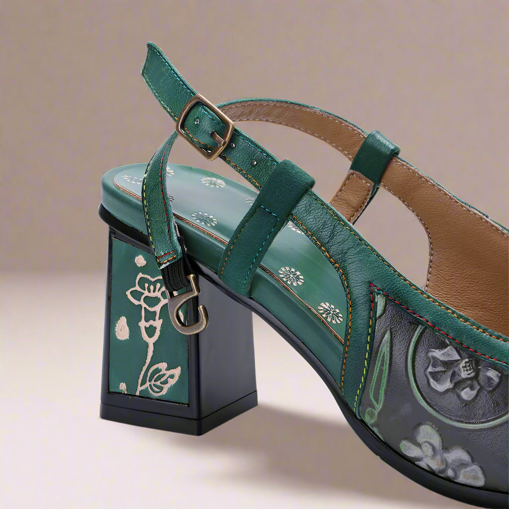 סנדלים-MAÉLIA