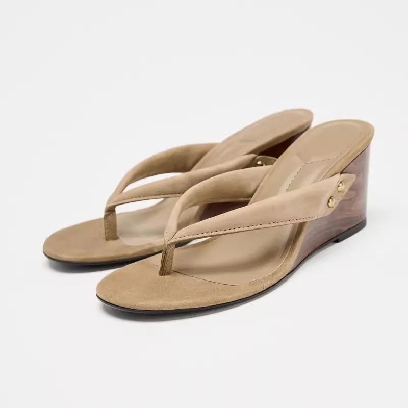 כפכפים-CLÉMENCE