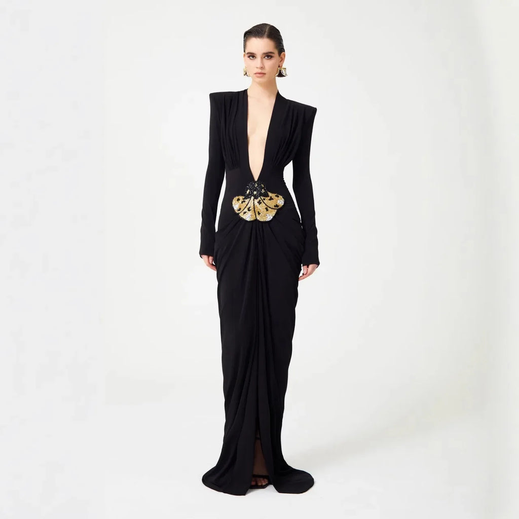 סדרת ROTEM – שמלת שחור עמוק עם מחשוף וי