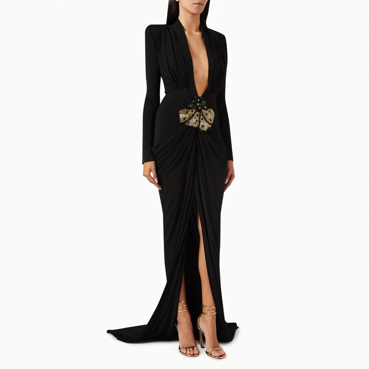 סדרת ROTEM – שמלת שחור עמוק עם מחשוף וי